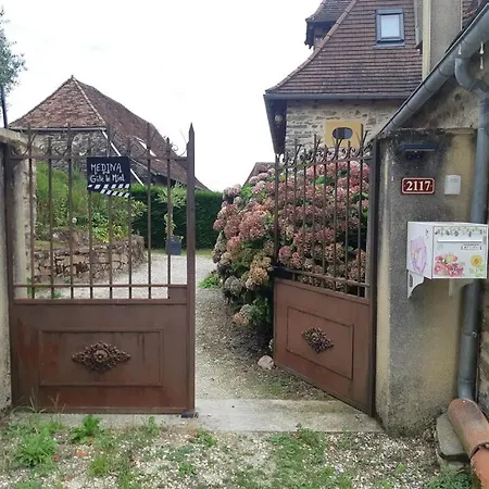 Le Gite Le Miel Du Perigord Vert Dussac Exterior photo